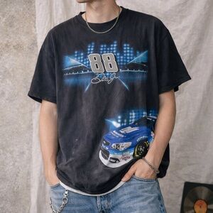 Chase Authentics NASCAR T-Shirt Size Medium Dale Earnhardt Jr. 88 Vintage Black